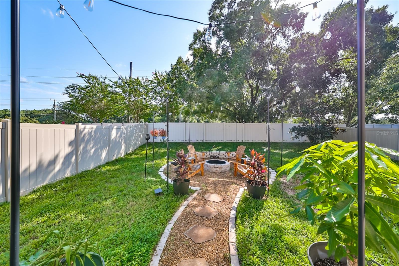 11650 PALMETTO PINE ST