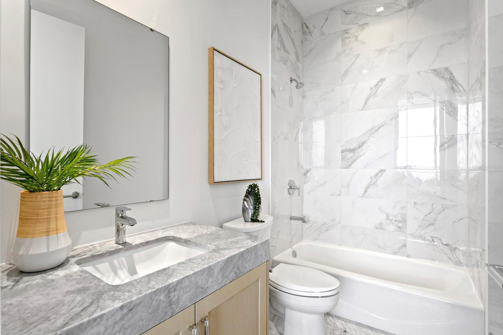 2912 W SANTIAGO ST #PH2402