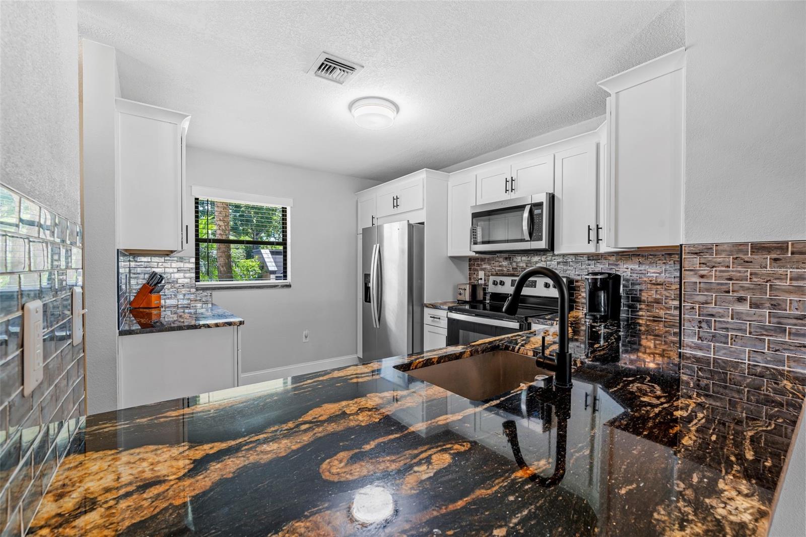 2700 NEBRASKA AVE #4-103