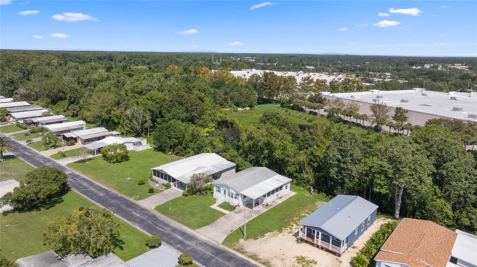 5151 FOREST GLENN DR