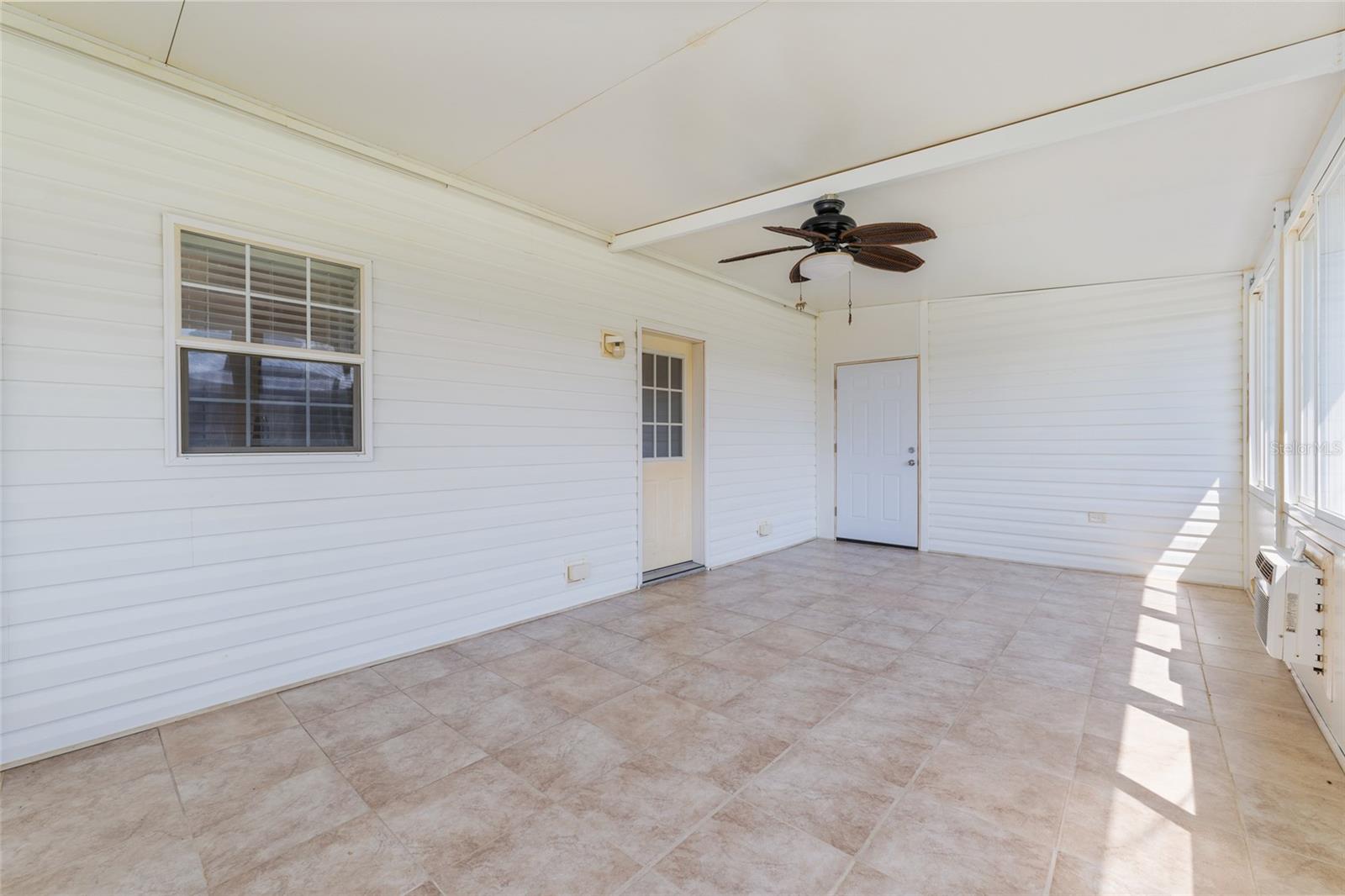 5151 FOREST GLENN DR