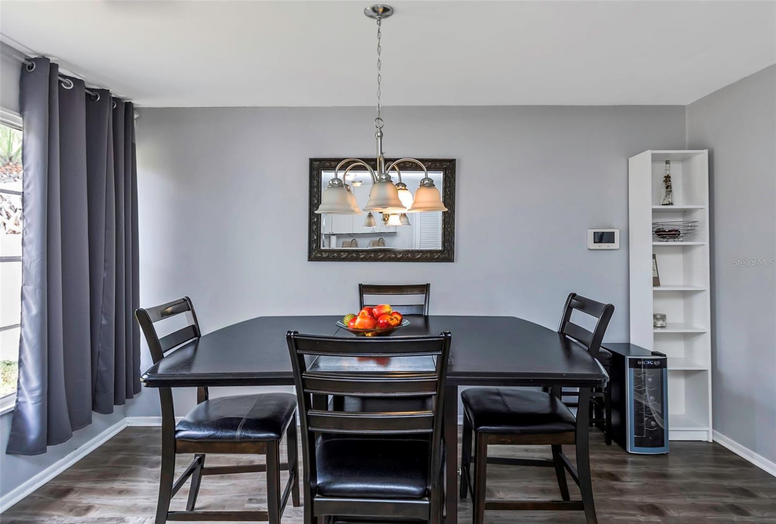 4407 W BAY VILLA AVE