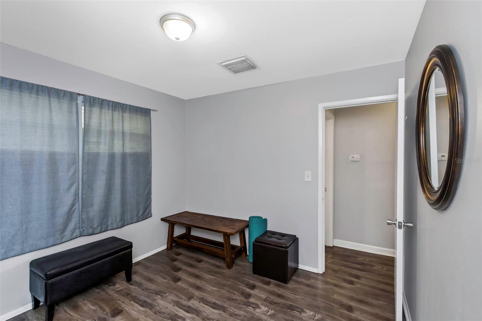 4407 W BAY VILLA AVE