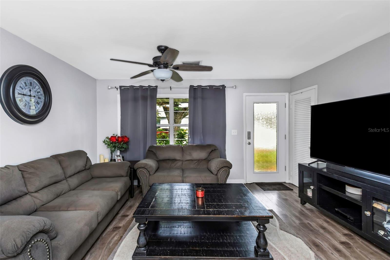 4407 W BAY VILLA AVE