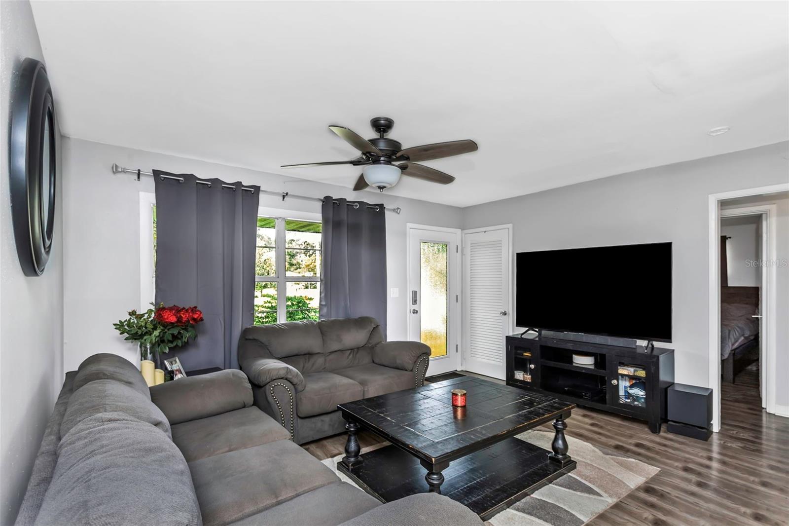 4407 W BAY VILLA AVE