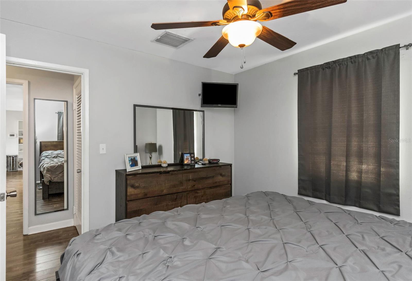 4407 W BAY VILLA AVE