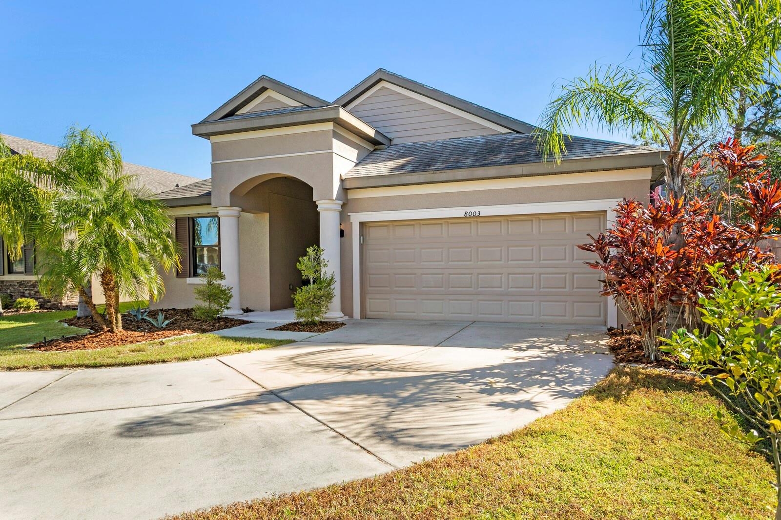 8003 WHITETAIL DEER WAY