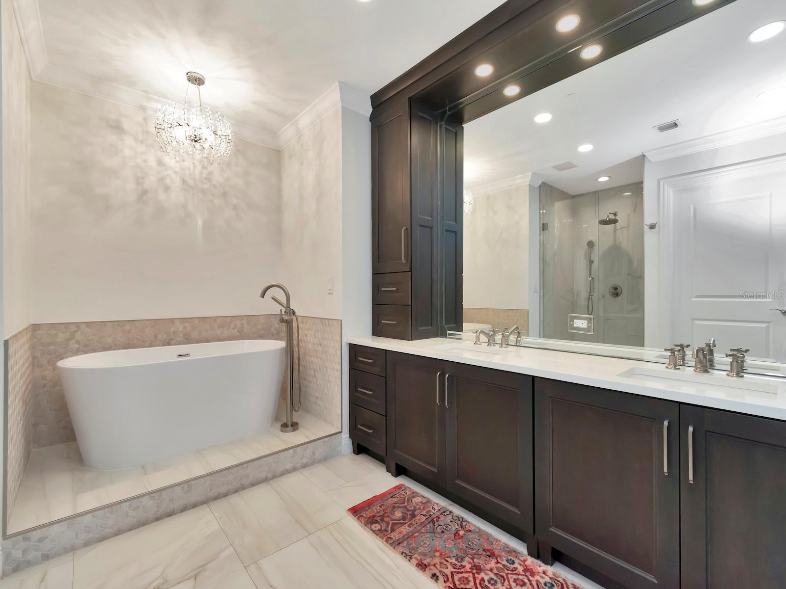 450 KNIGHTS RUN AVE #1706