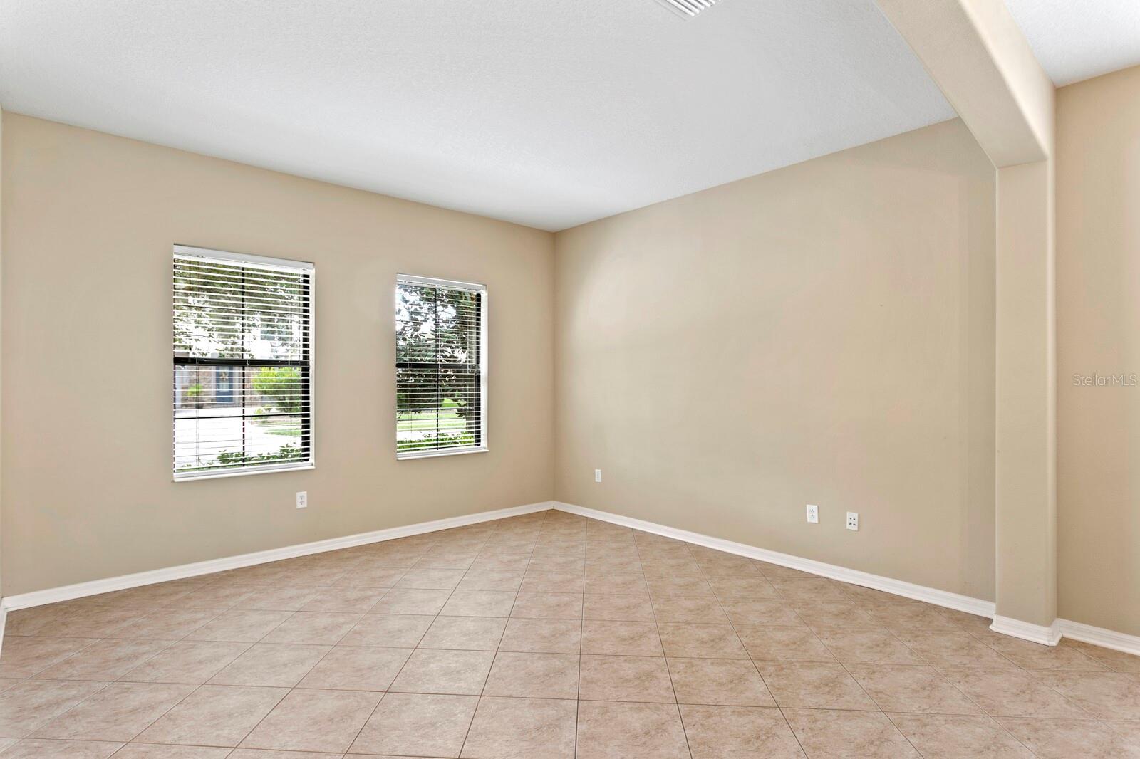 3320 MAJESTIC VIEW DR