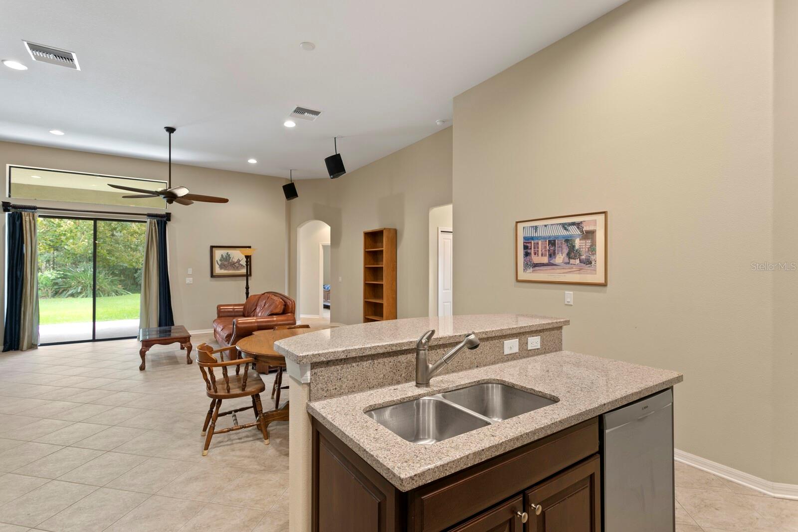 3320 MAJESTIC VIEW DR