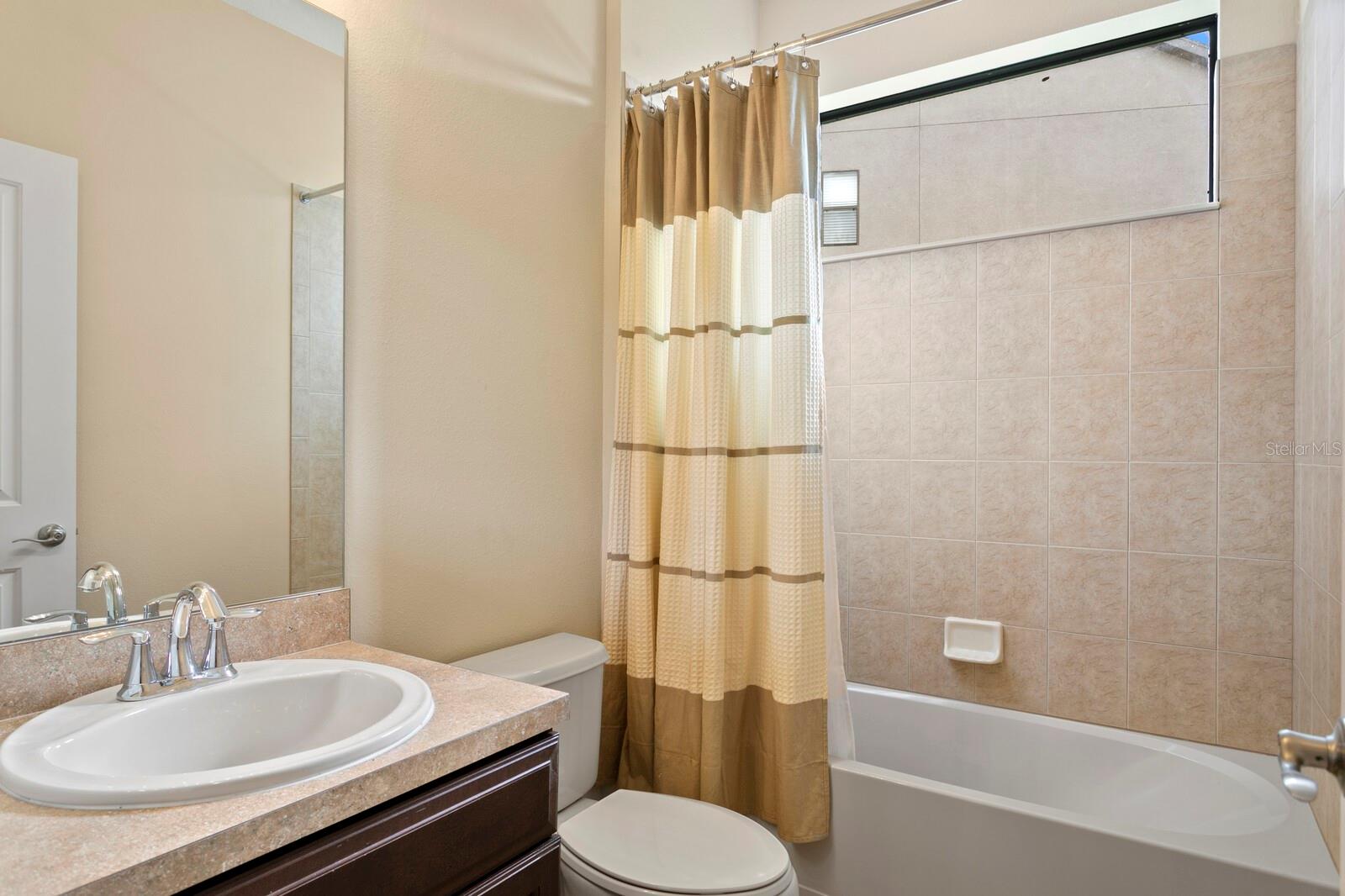 3320 MAJESTIC VIEW DR