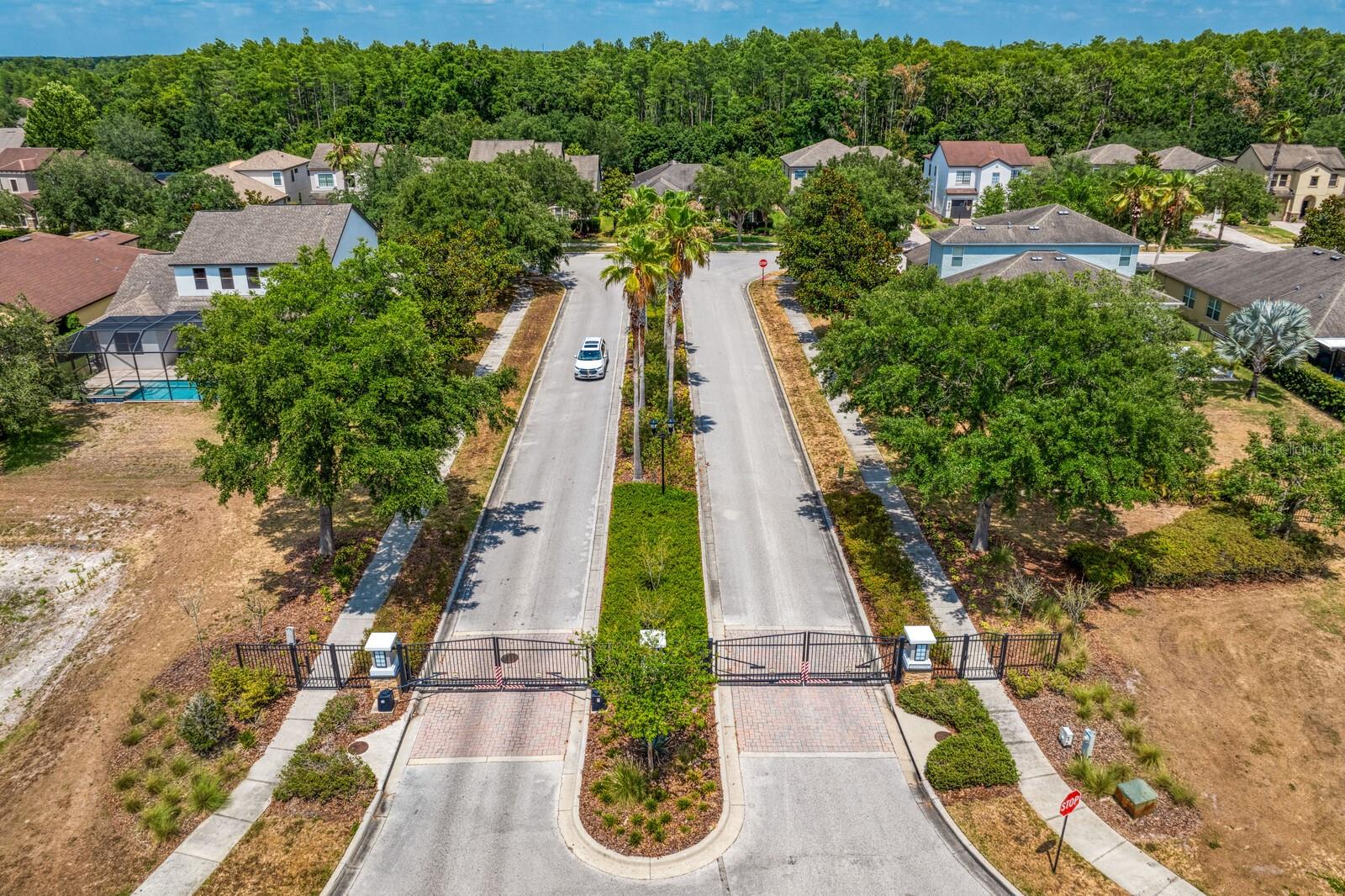 3320 MAJESTIC VIEW DR