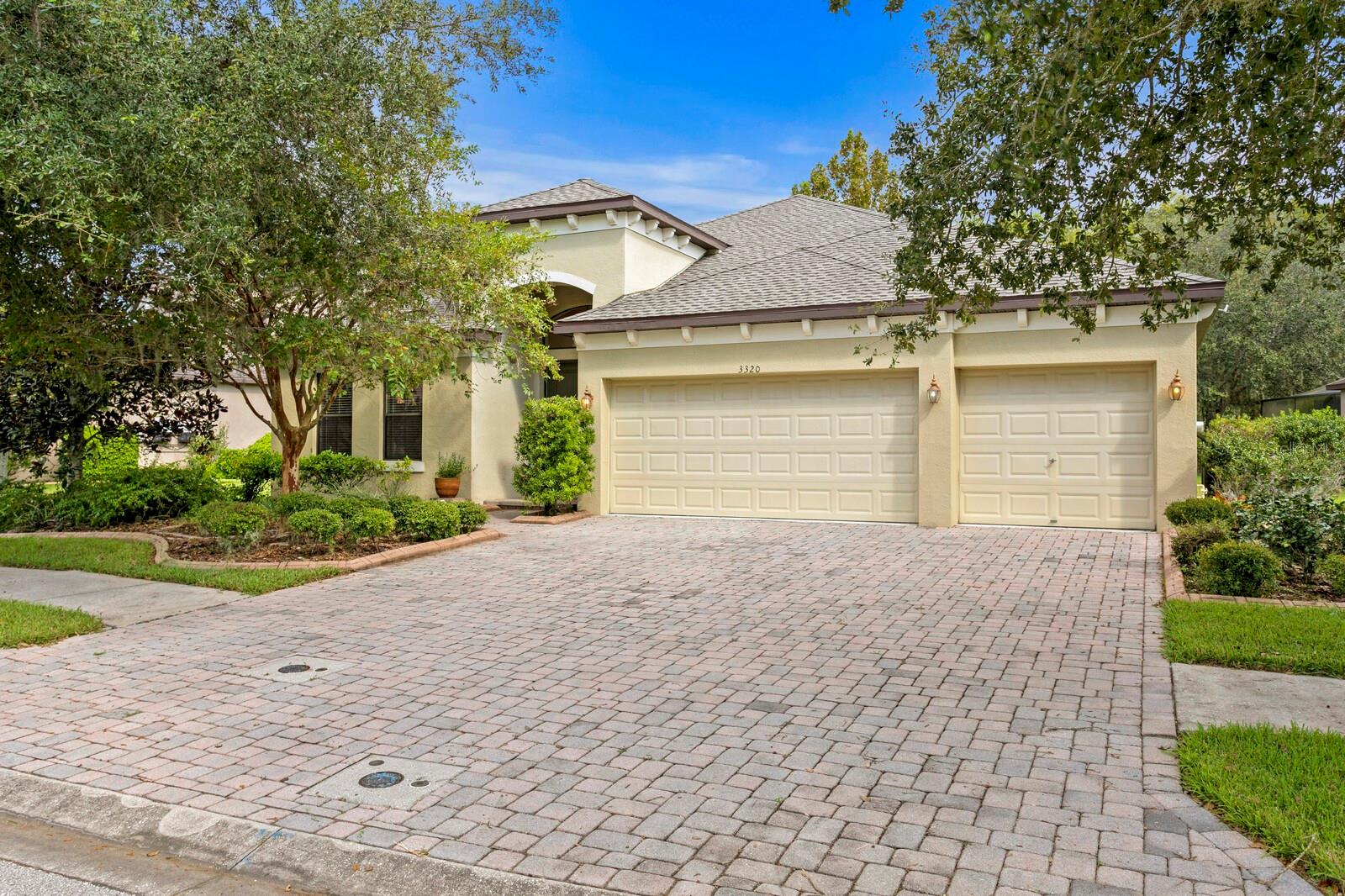 3320 MAJESTIC VIEW DR