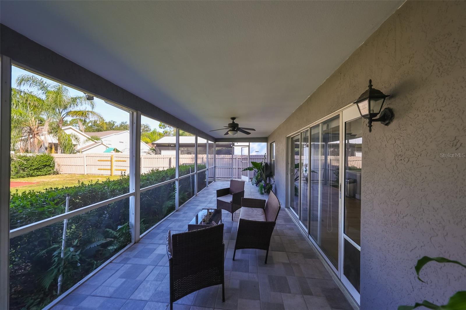 9309 HAMPSHIRE PARK DR