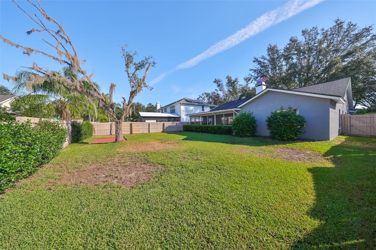 9309 HAMPSHIRE PARK DR