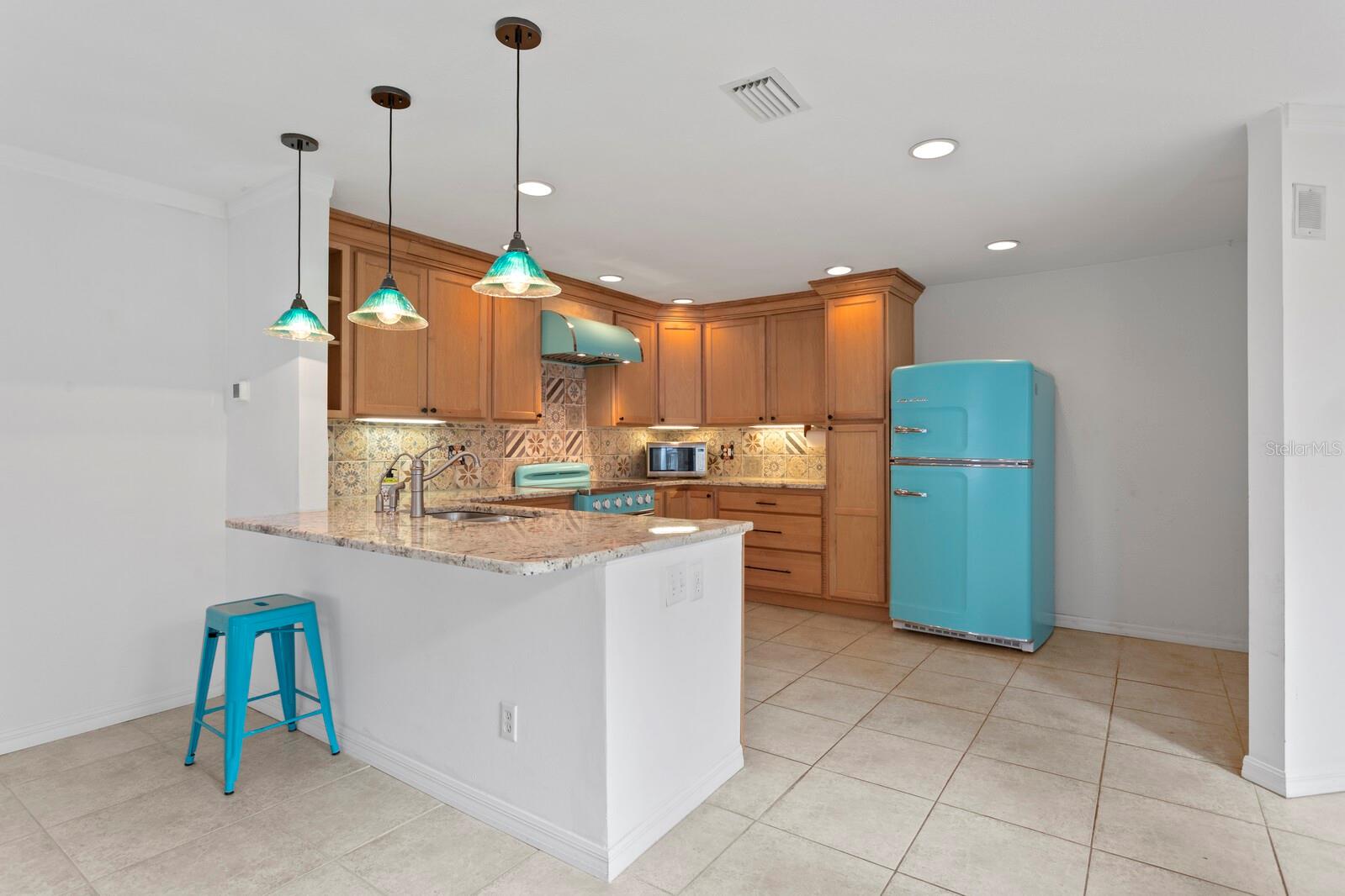 11407 ROBLES DEL RIO PL