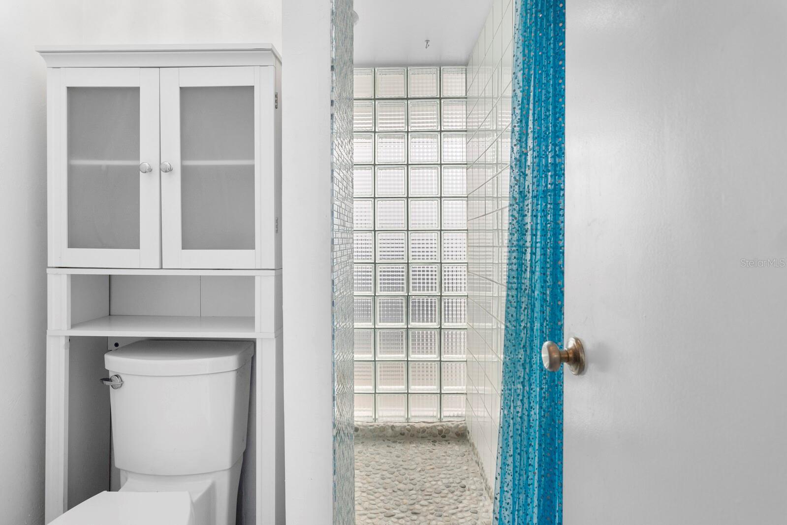 11407 ROBLES DEL RIO PL