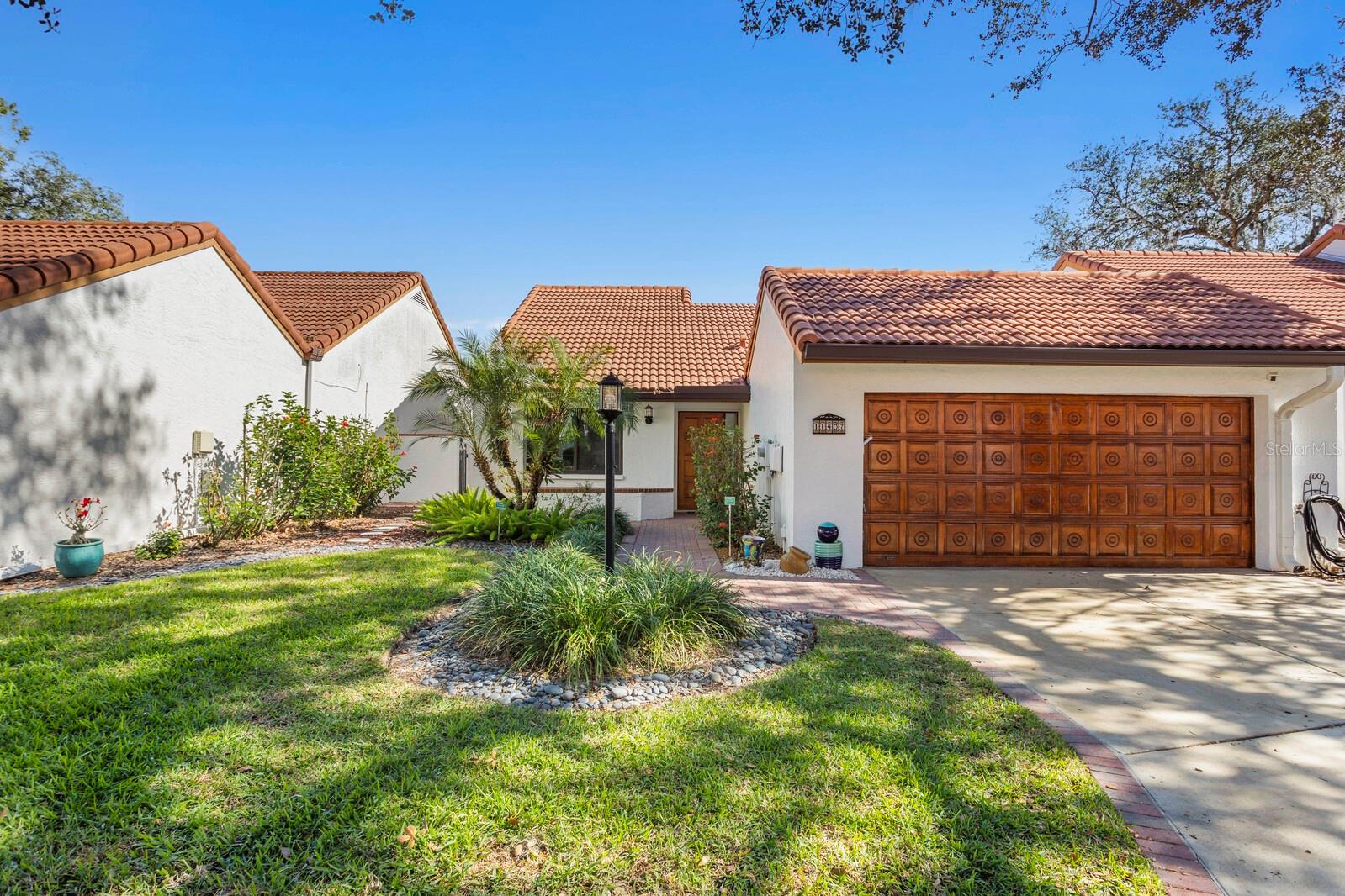 11407 ROBLES DEL RIO PL