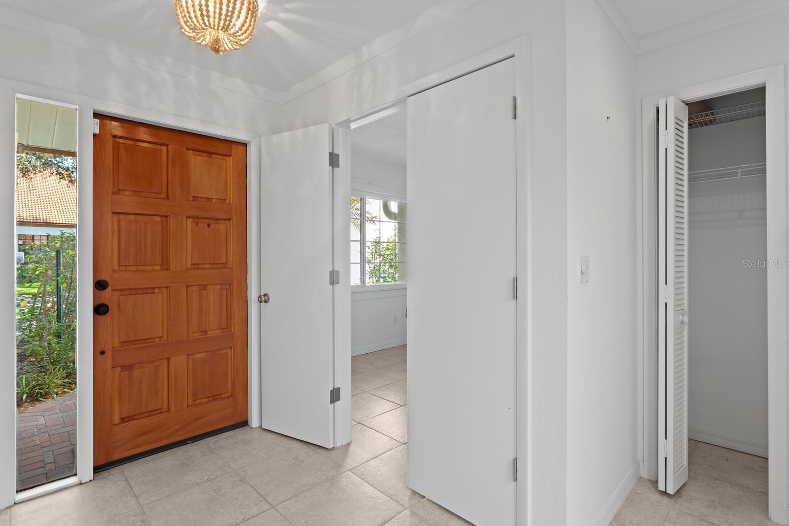 11407 ROBLES DEL RIO PL