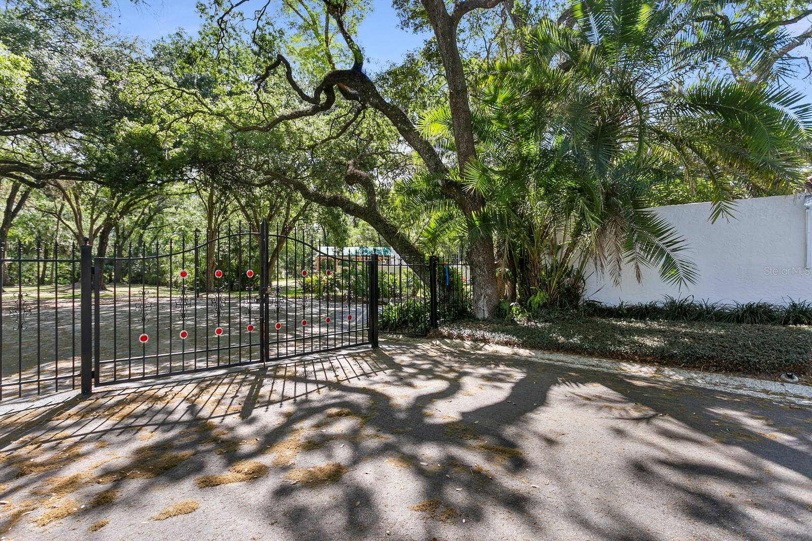 11407 ROBLES DEL RIO PL