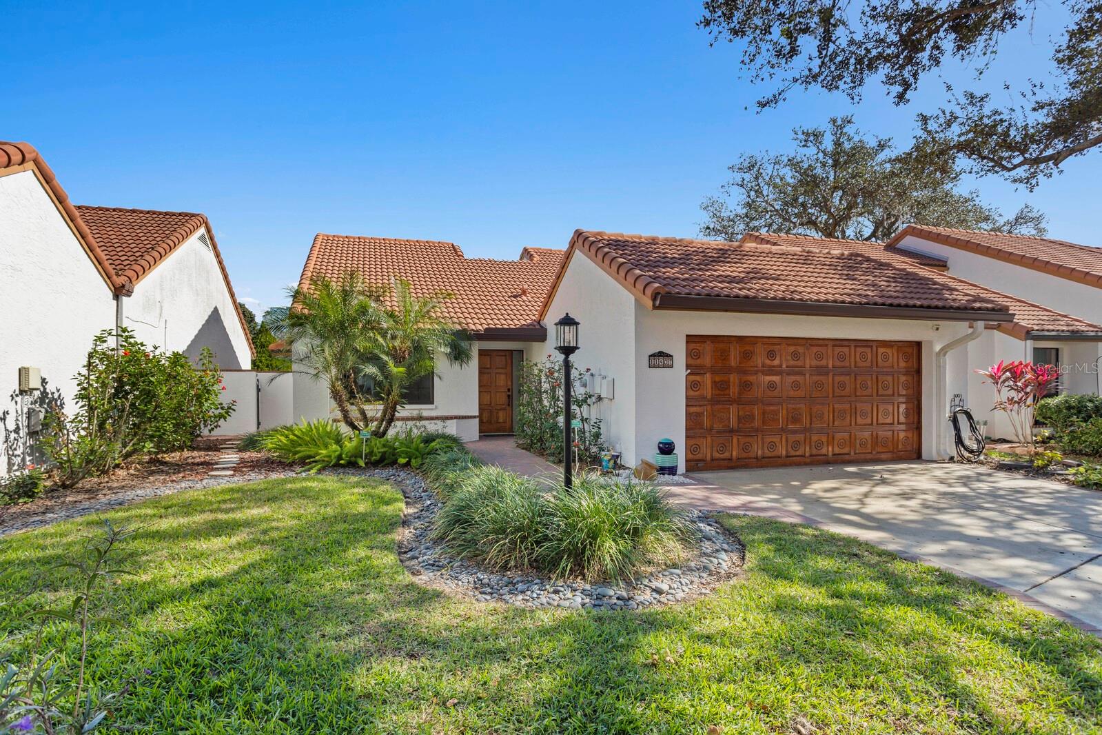 11407 ROBLES DEL RIO PL