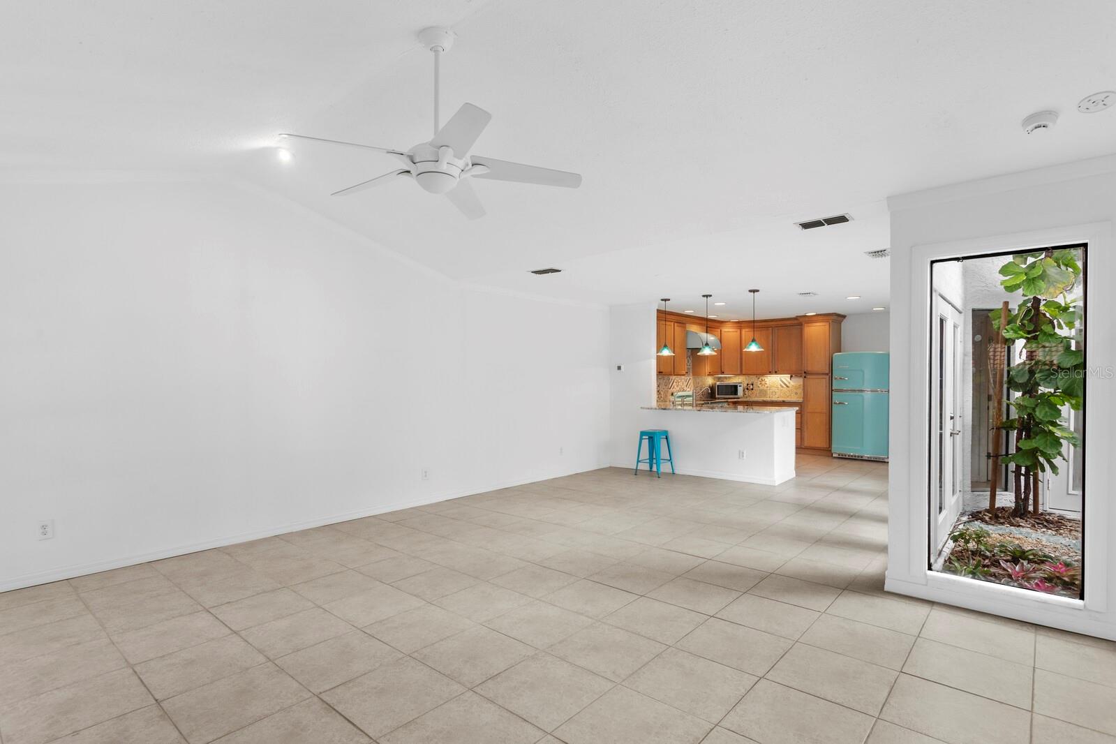 11407 ROBLES DEL RIO PL