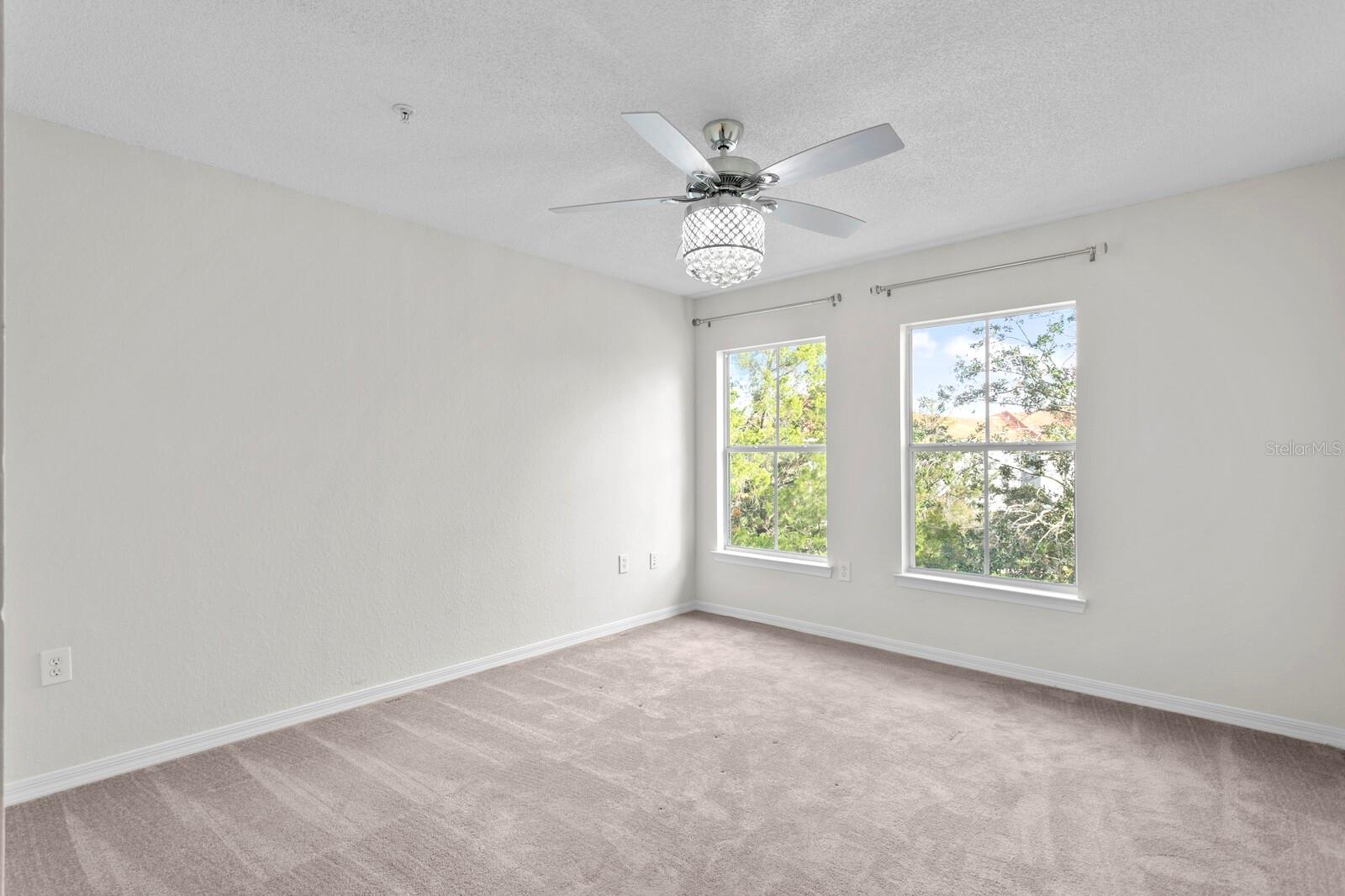 18001 RICHMOND PLACE DR #734