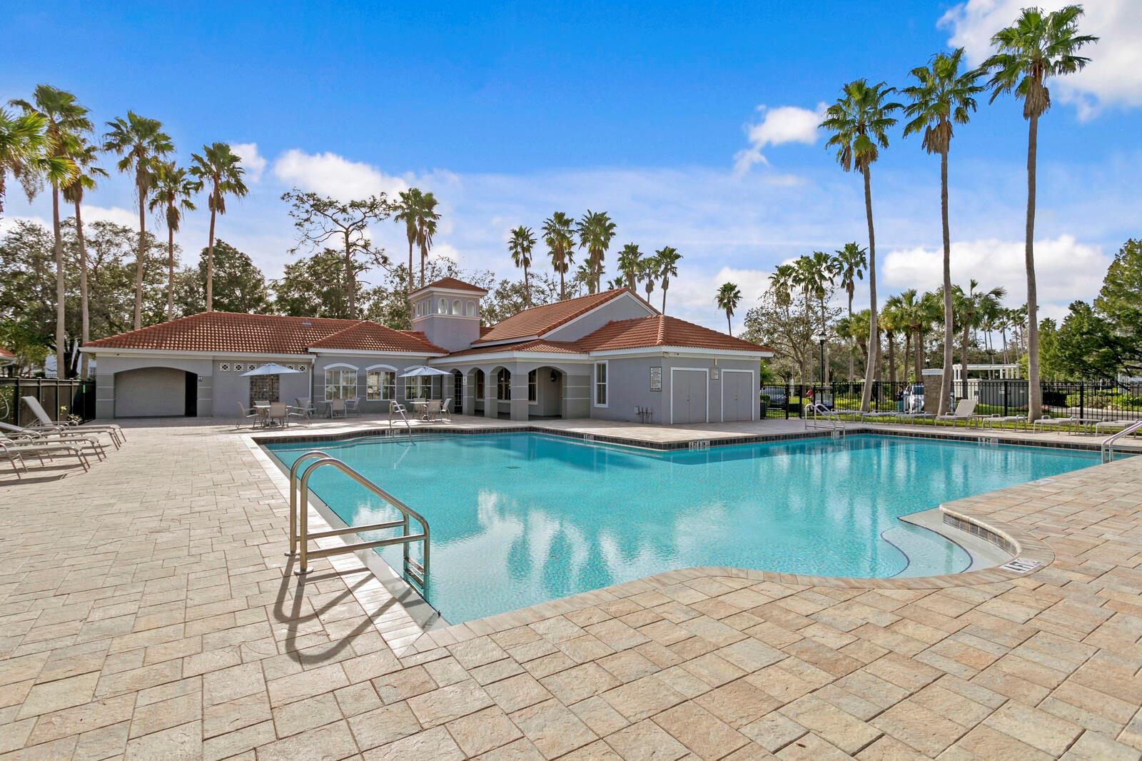 18001 RICHMOND PLACE DR #734