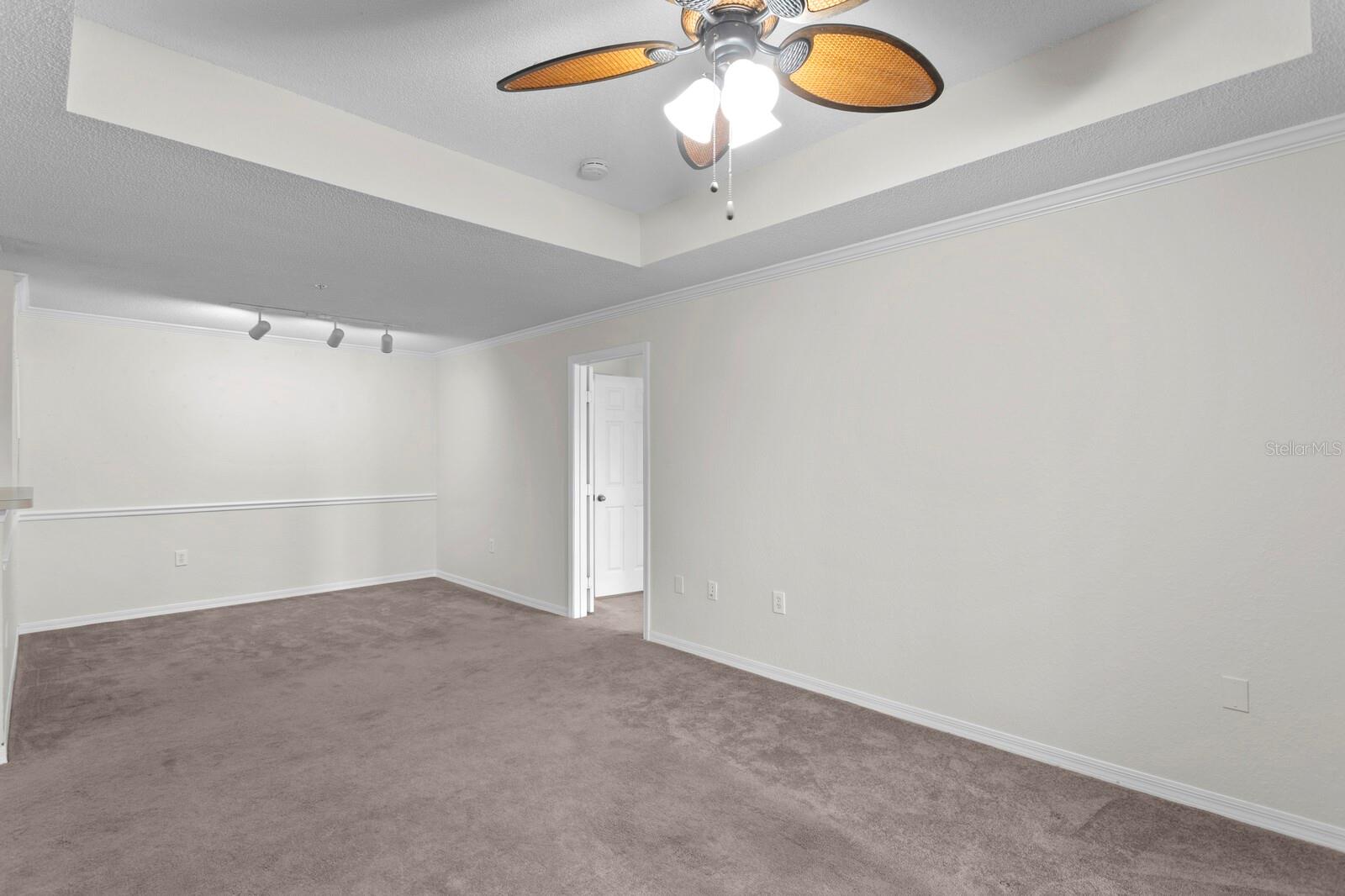 18001 RICHMOND PLACE DR #734