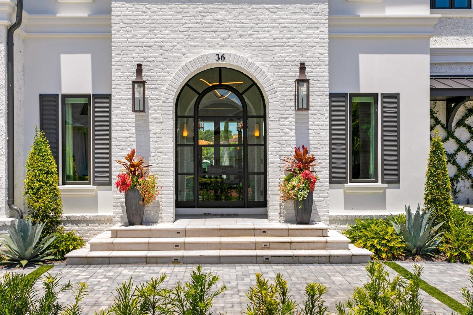 36 W SPANISH MAIN ST