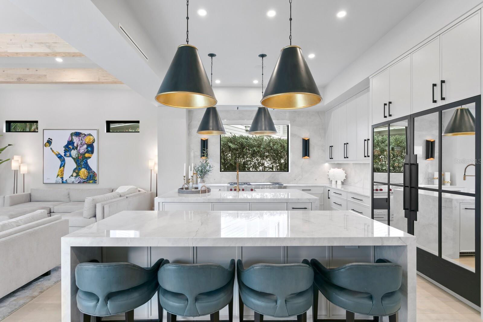 36 W SPANISH MAIN ST