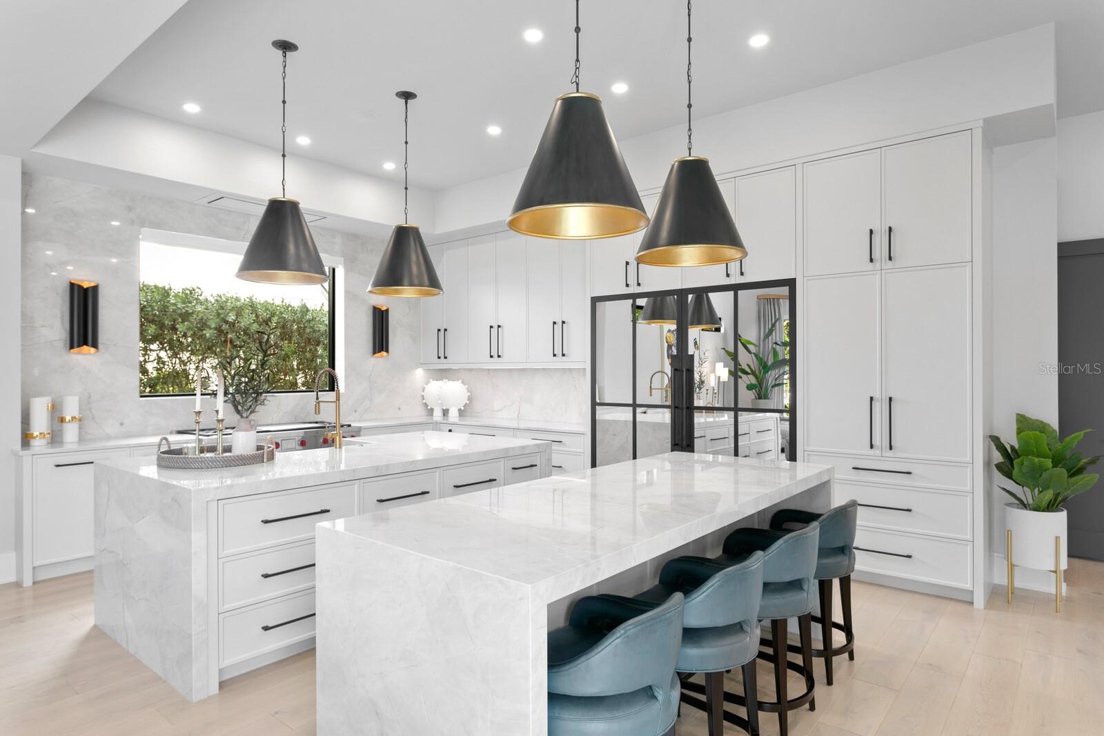 36 W SPANISH MAIN ST