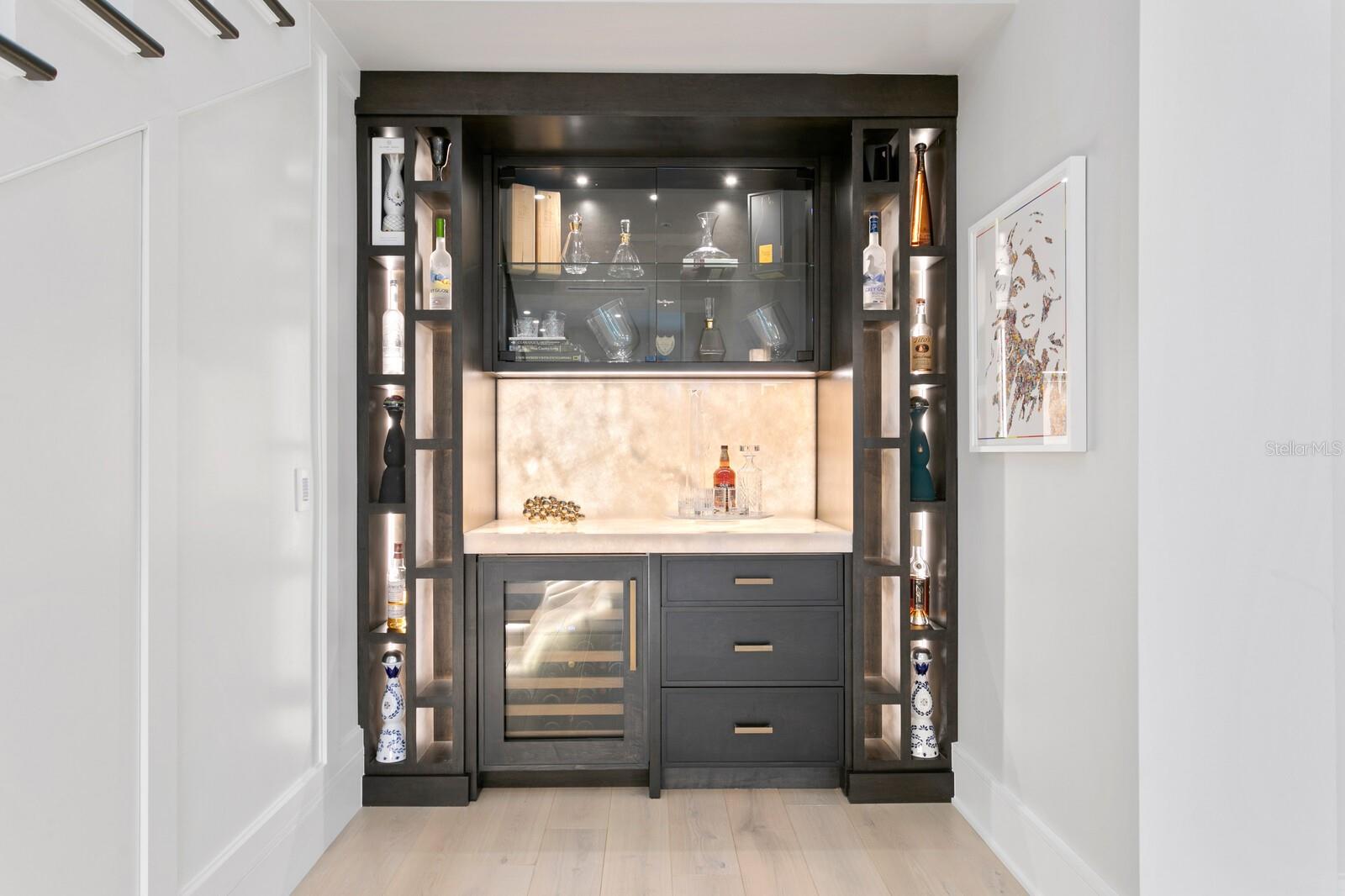 36 W SPANISH MAIN ST