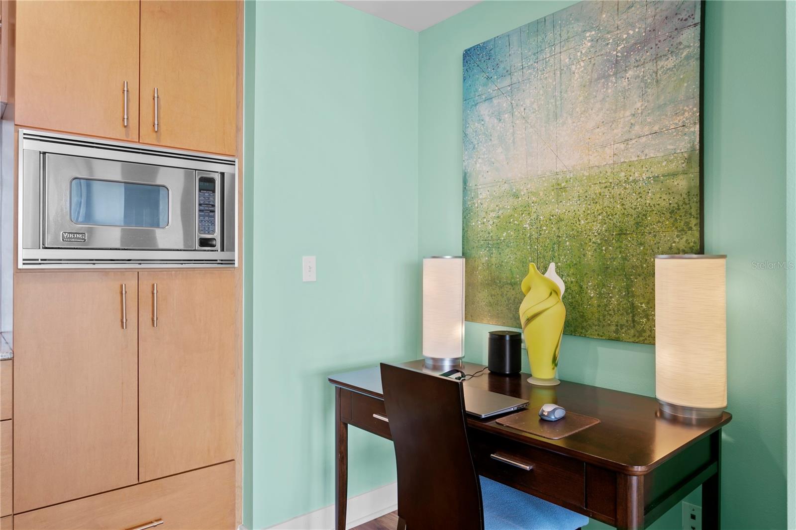 1120 E KENNEDY BLVD #1210