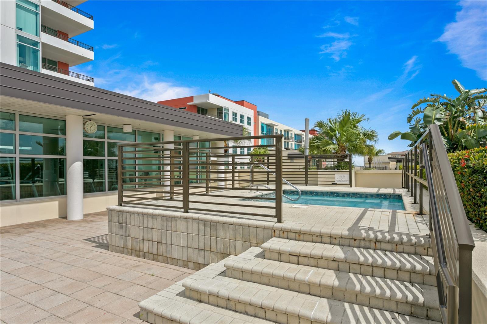 1120 E KENNEDY BLVD #1210