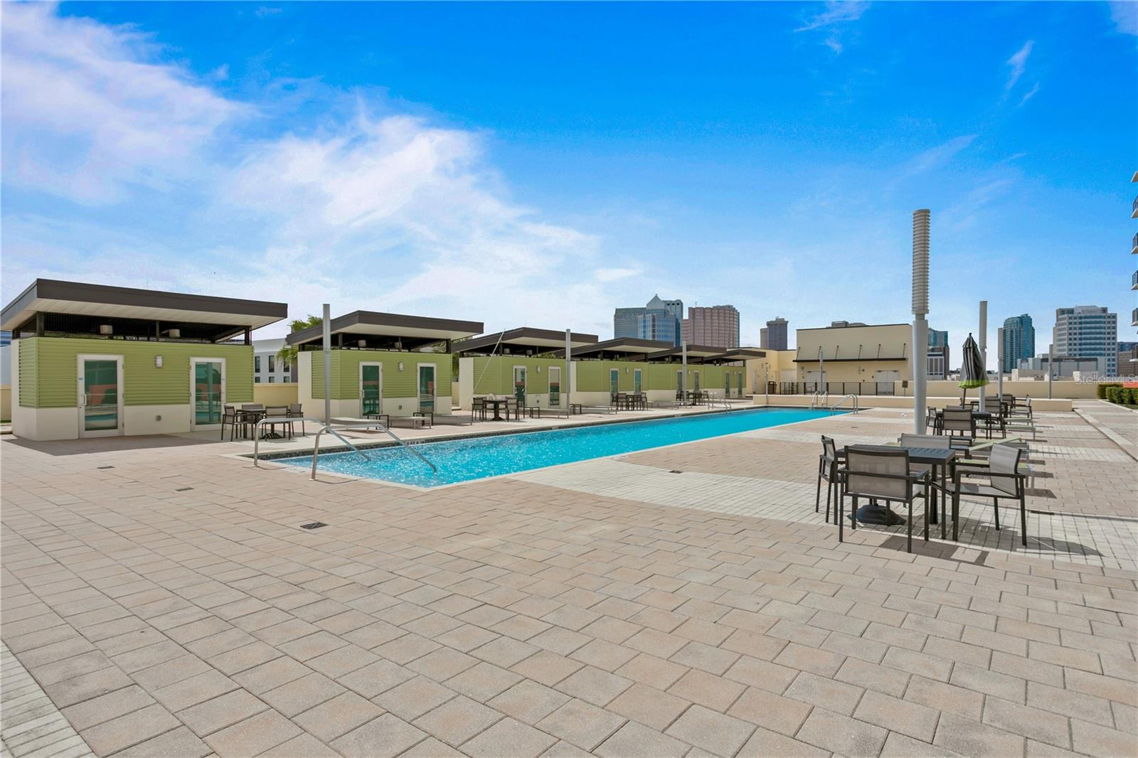 1120 E KENNEDY BLVD #1210