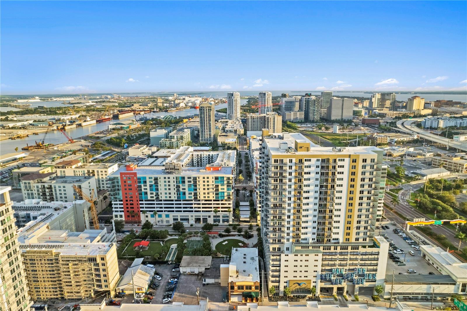 1120 E KENNEDY BLVD #1210