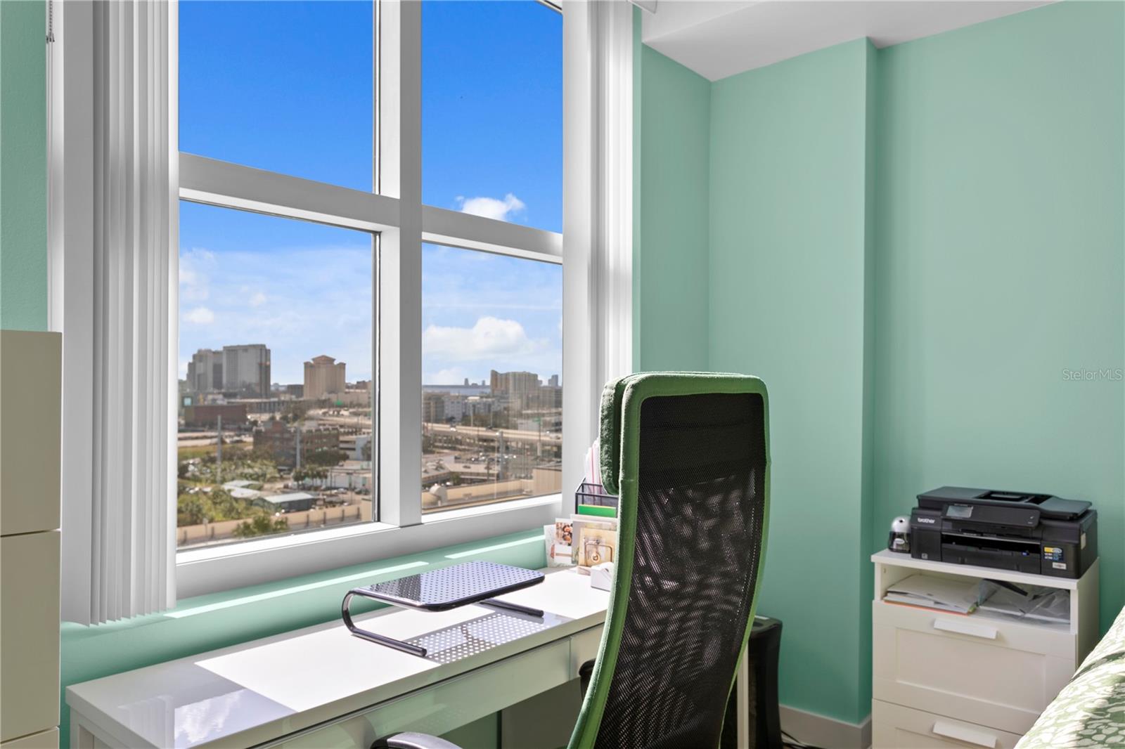 1120 E KENNEDY BLVD #1210