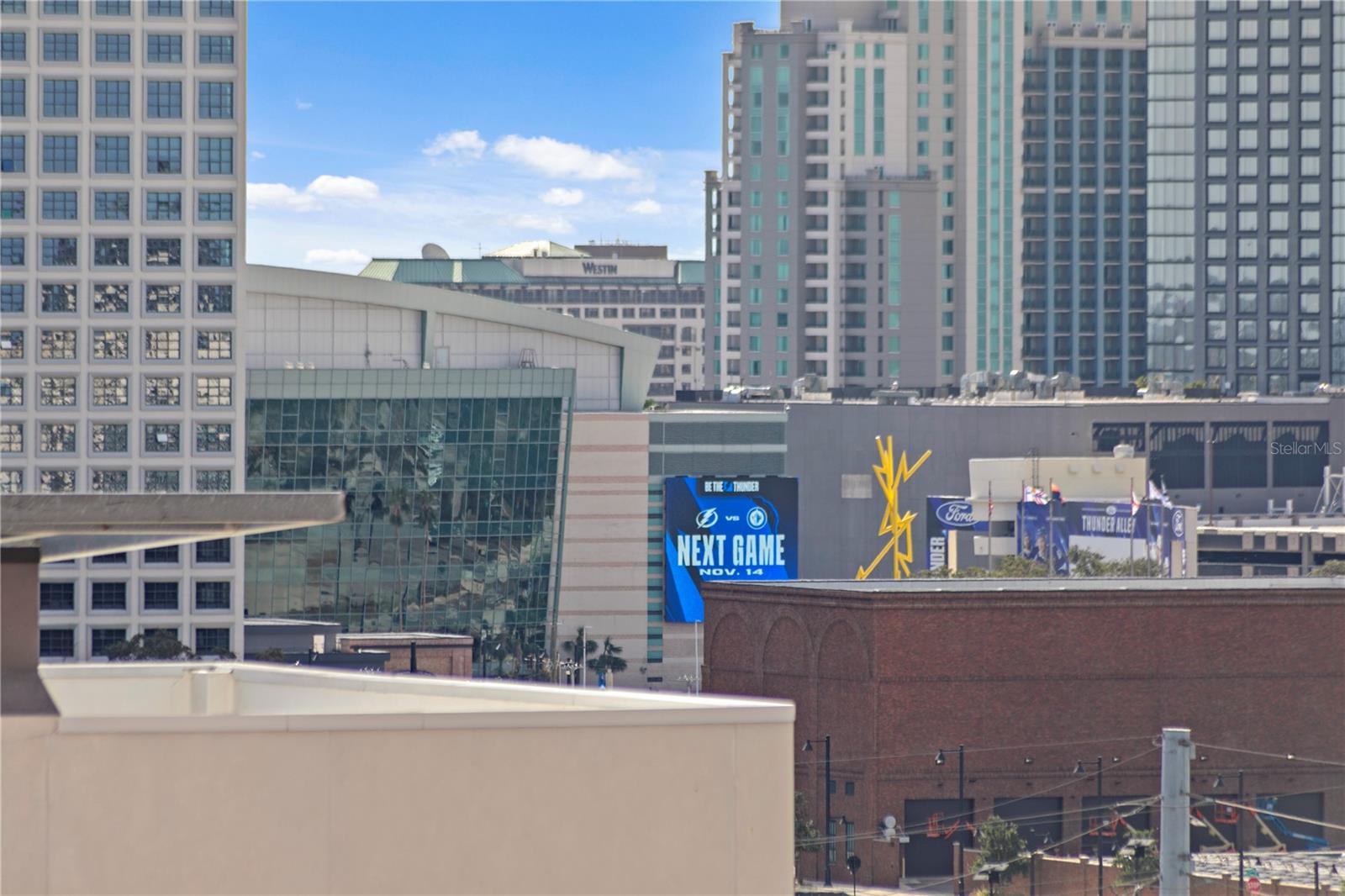 1120 E KENNEDY BLVD #1210