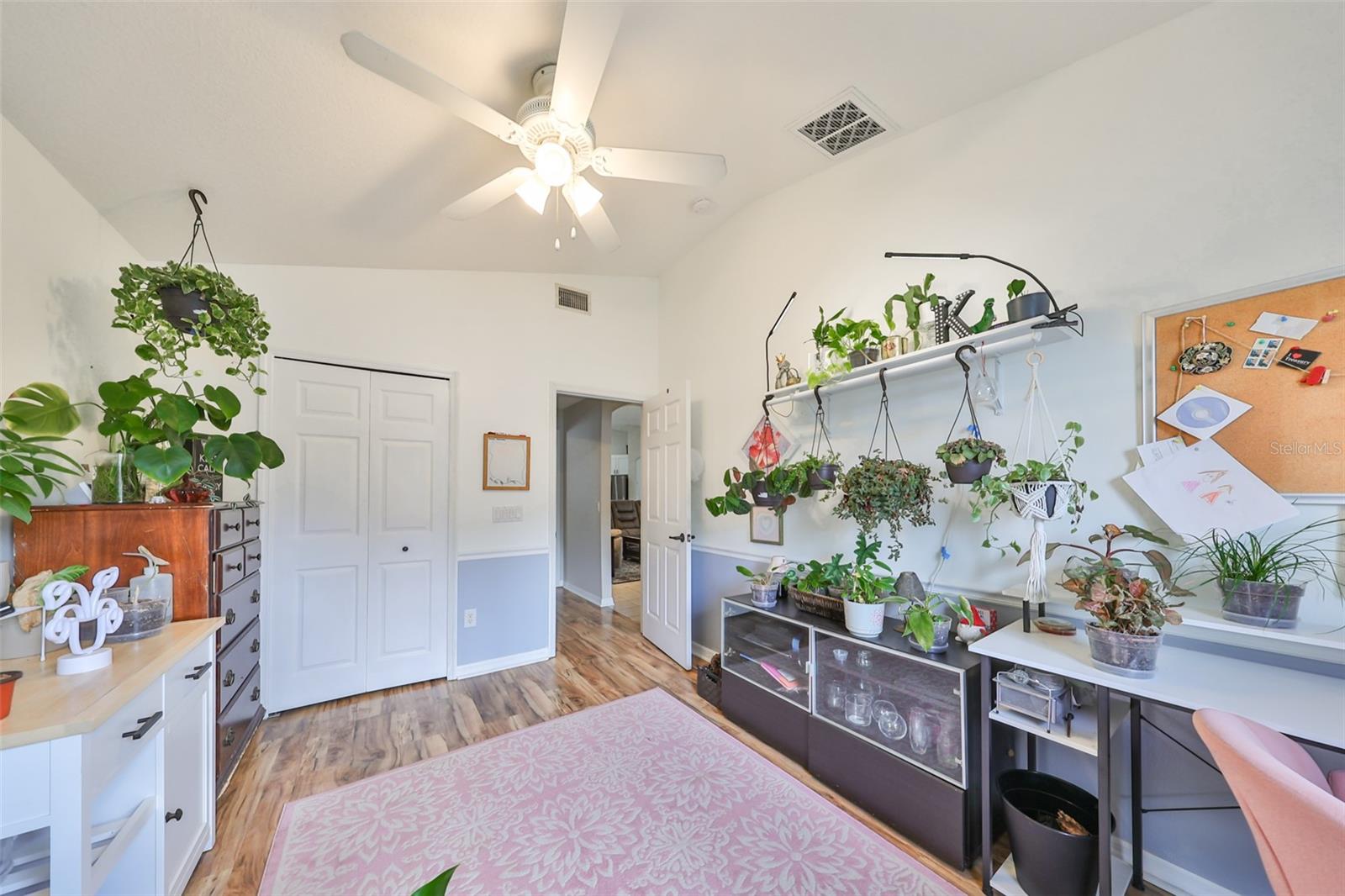 12021 RUNNING FOX CIR