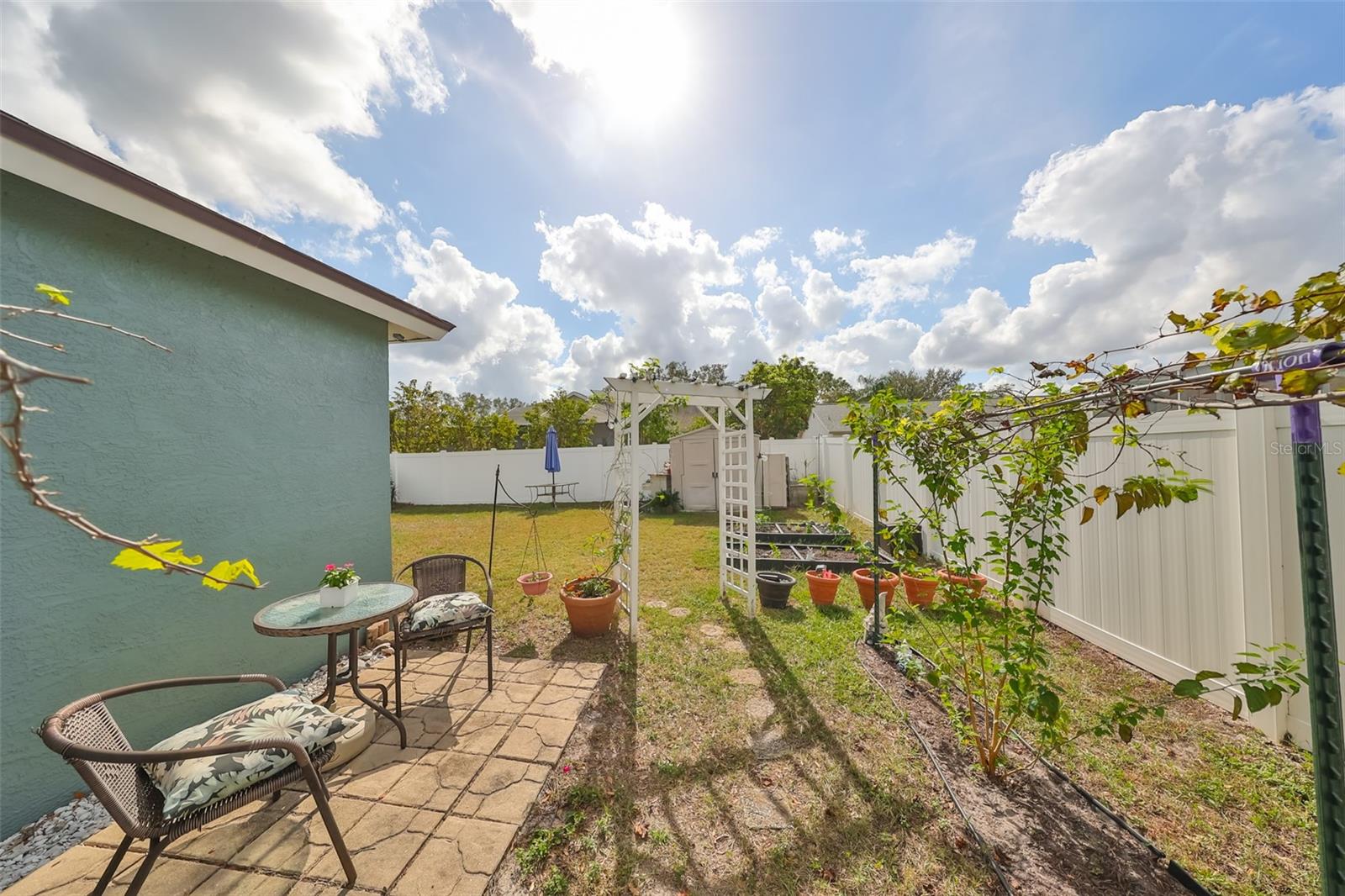 12021 RUNNING FOX CIR