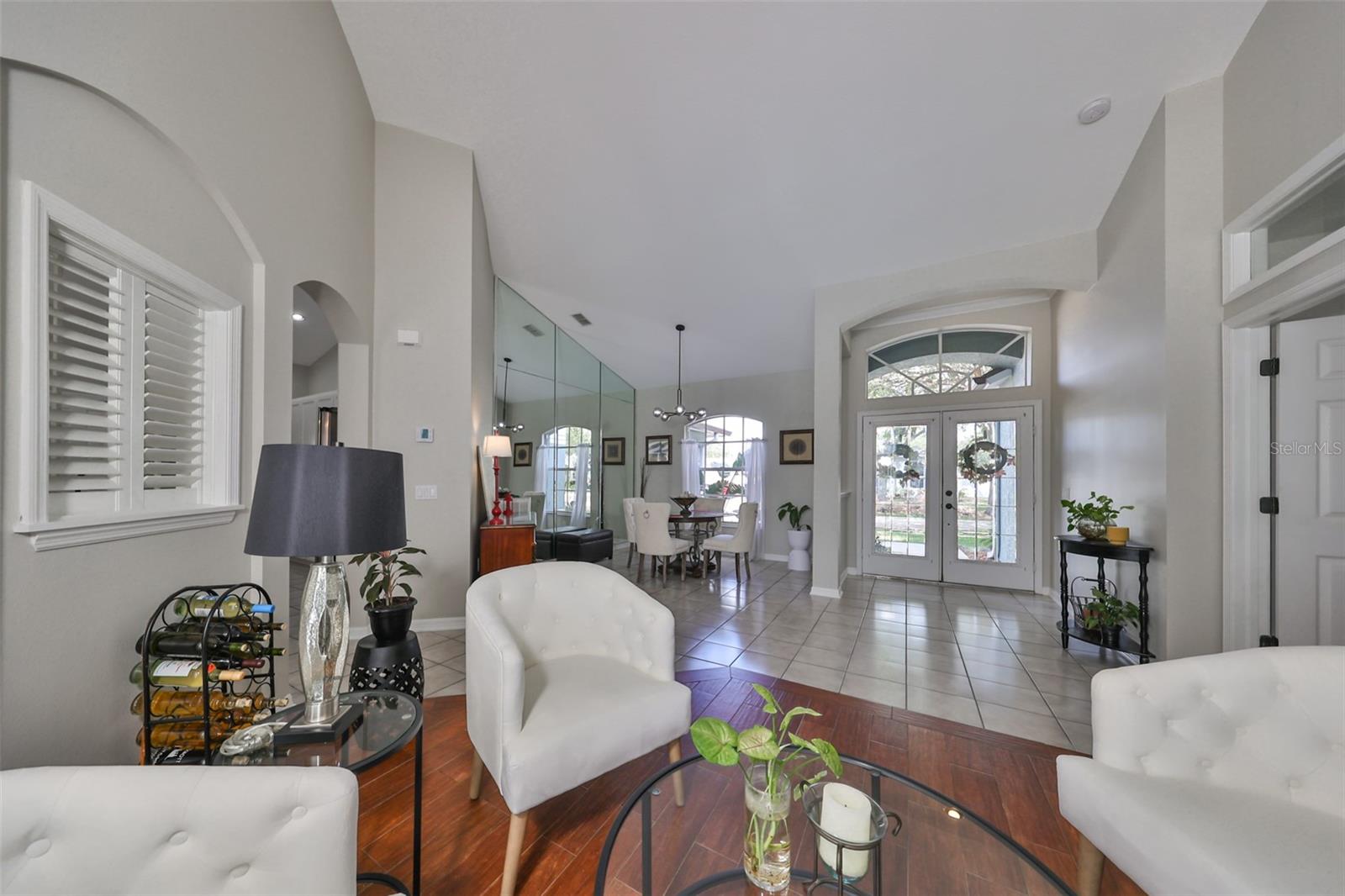 12021 RUNNING FOX CIR