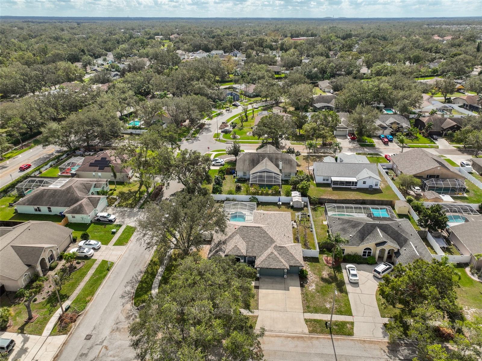 12021 RUNNING FOX CIR