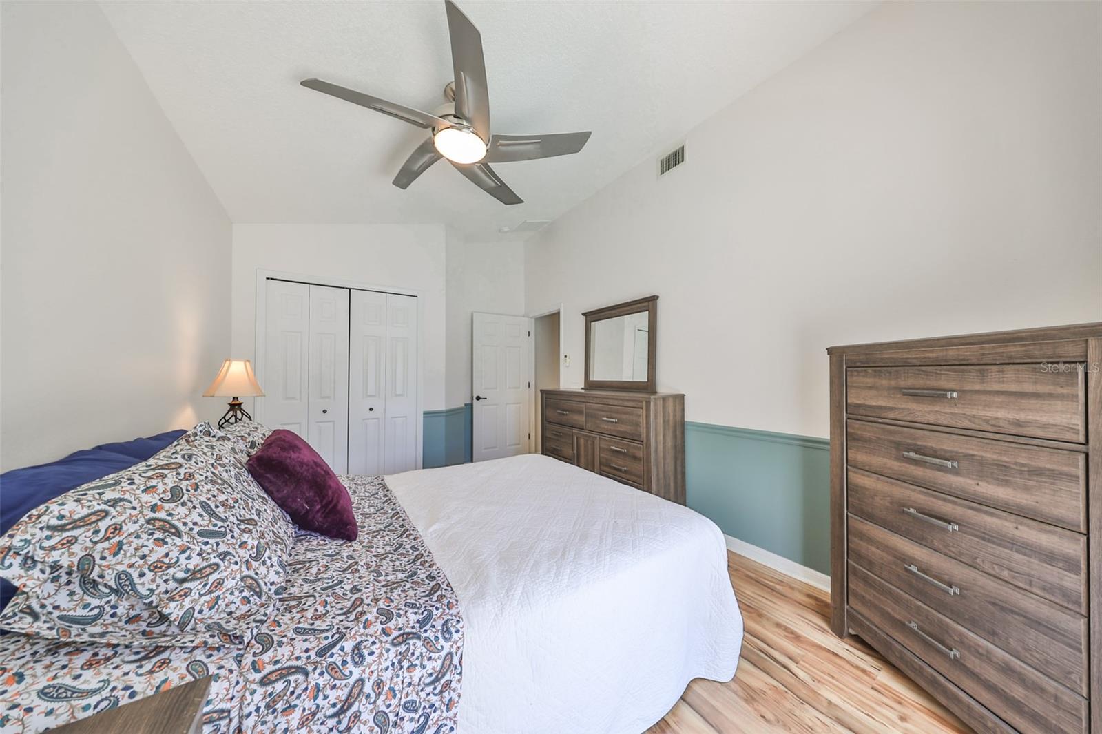 12021 RUNNING FOX CIR