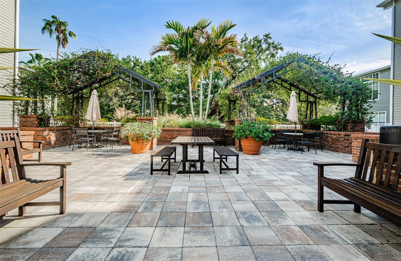 800 S DAKOTA AVE #318