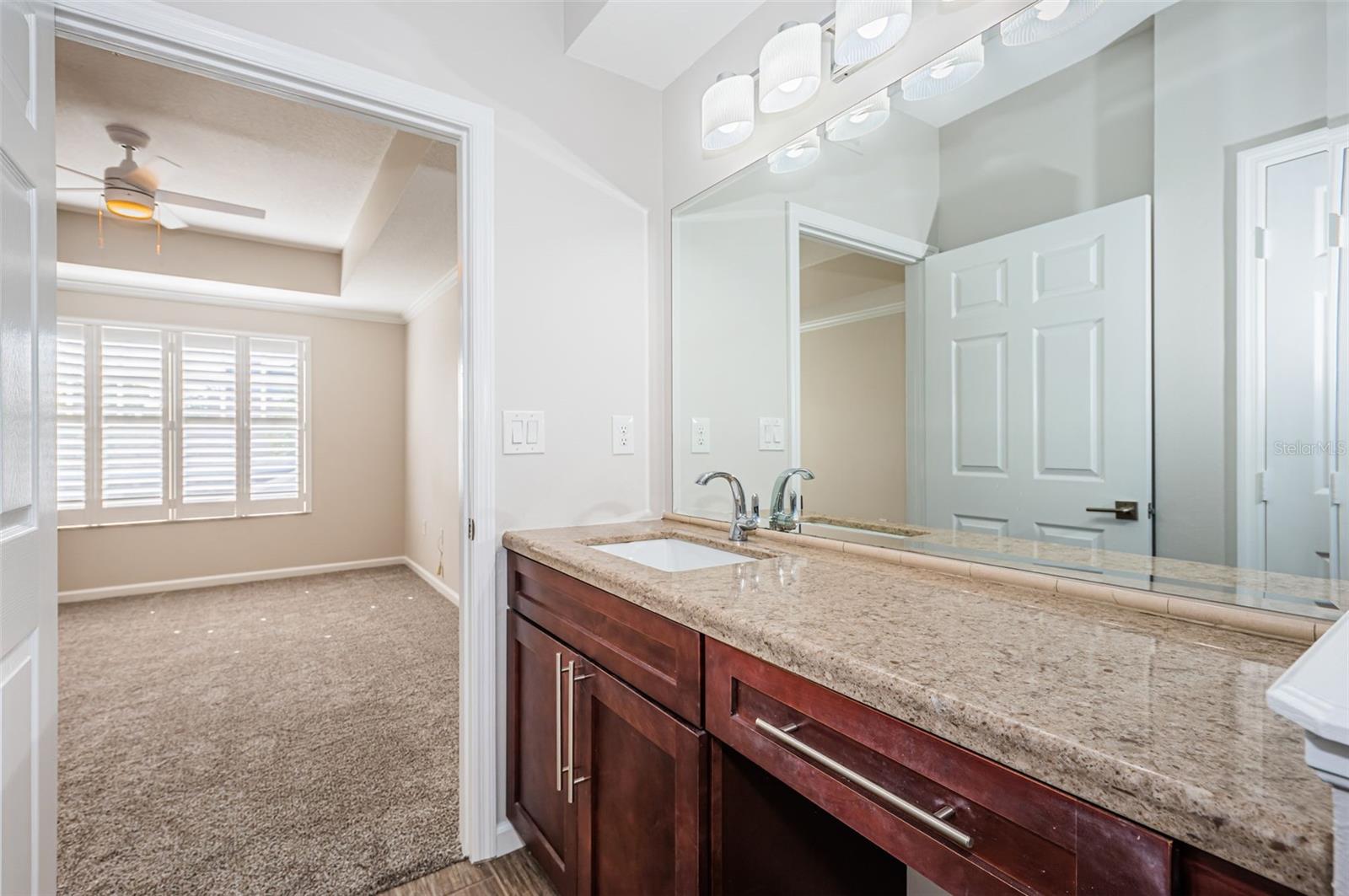 800 S DAKOTA AVE #318