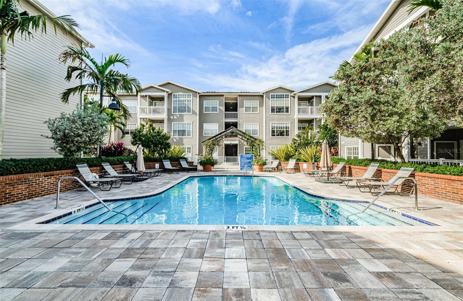 800 S DAKOTA AVE #318