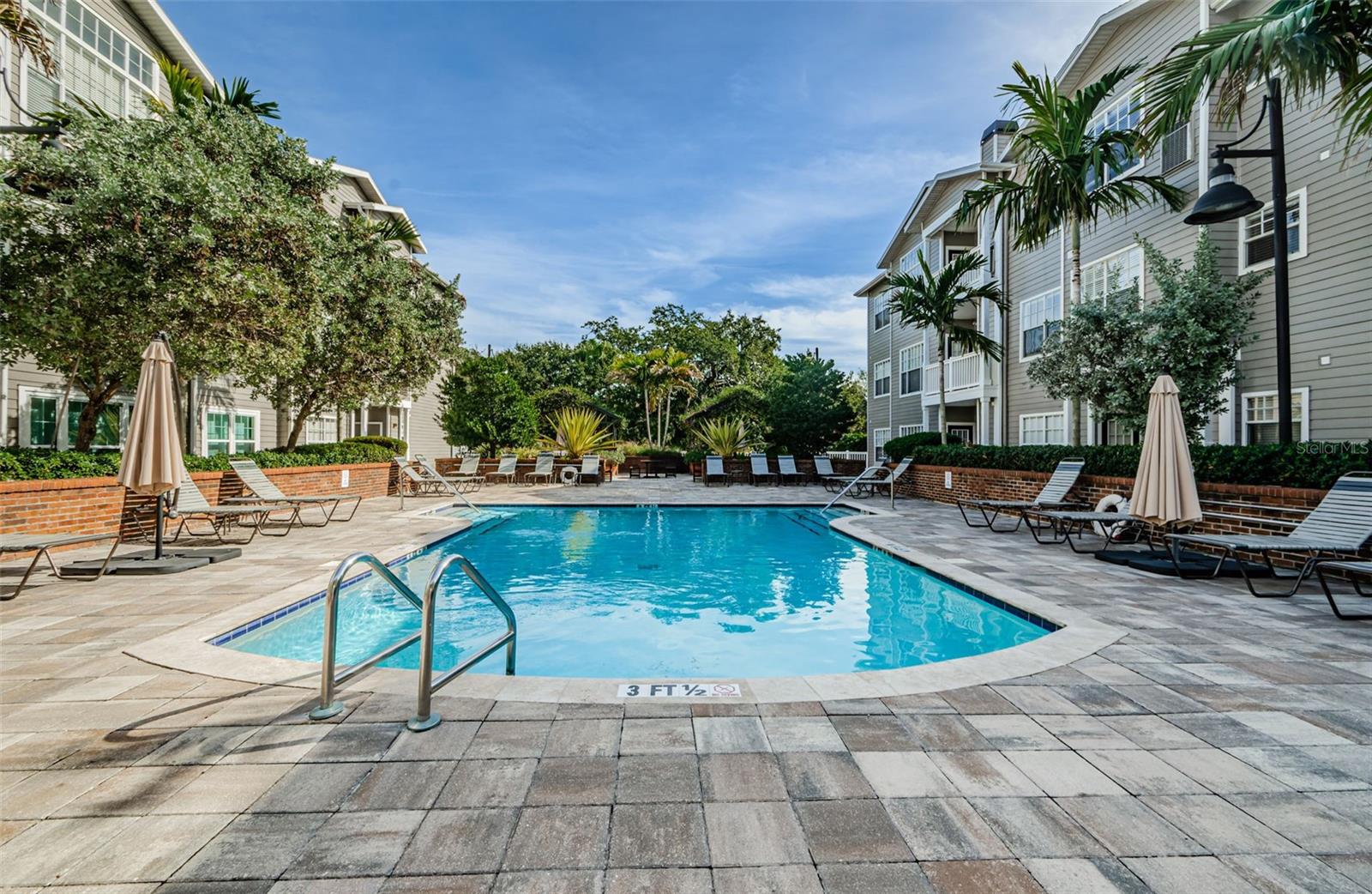 800 S DAKOTA AVE #318