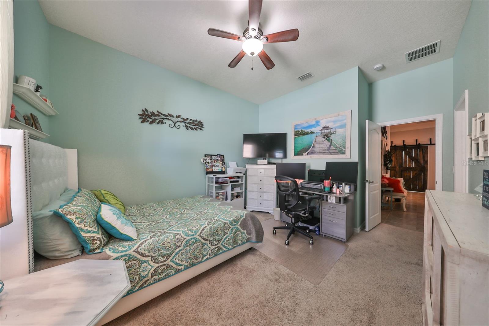 10401 RIVERDALE RISE DR