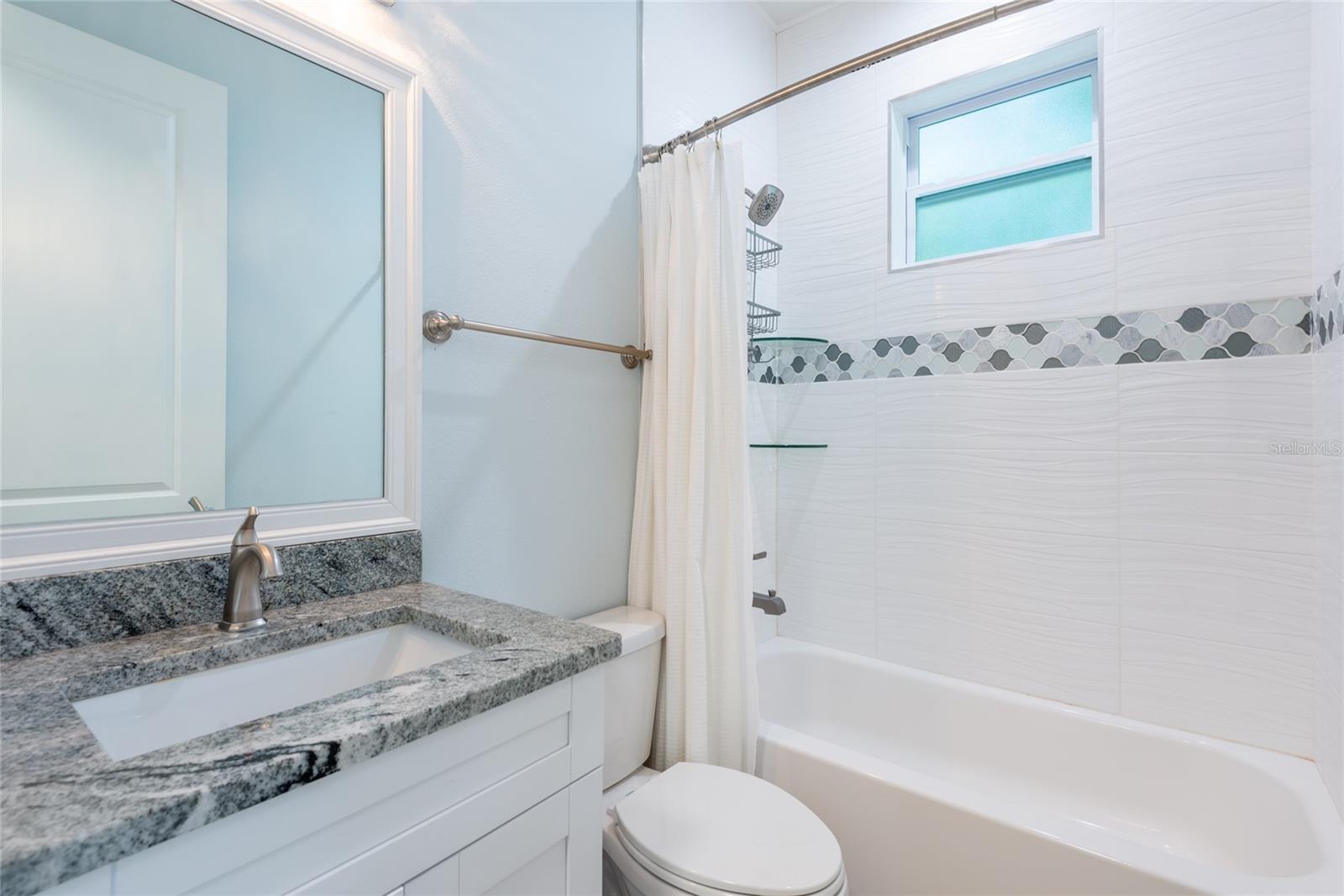 3307 W SAINT CONRAD ST